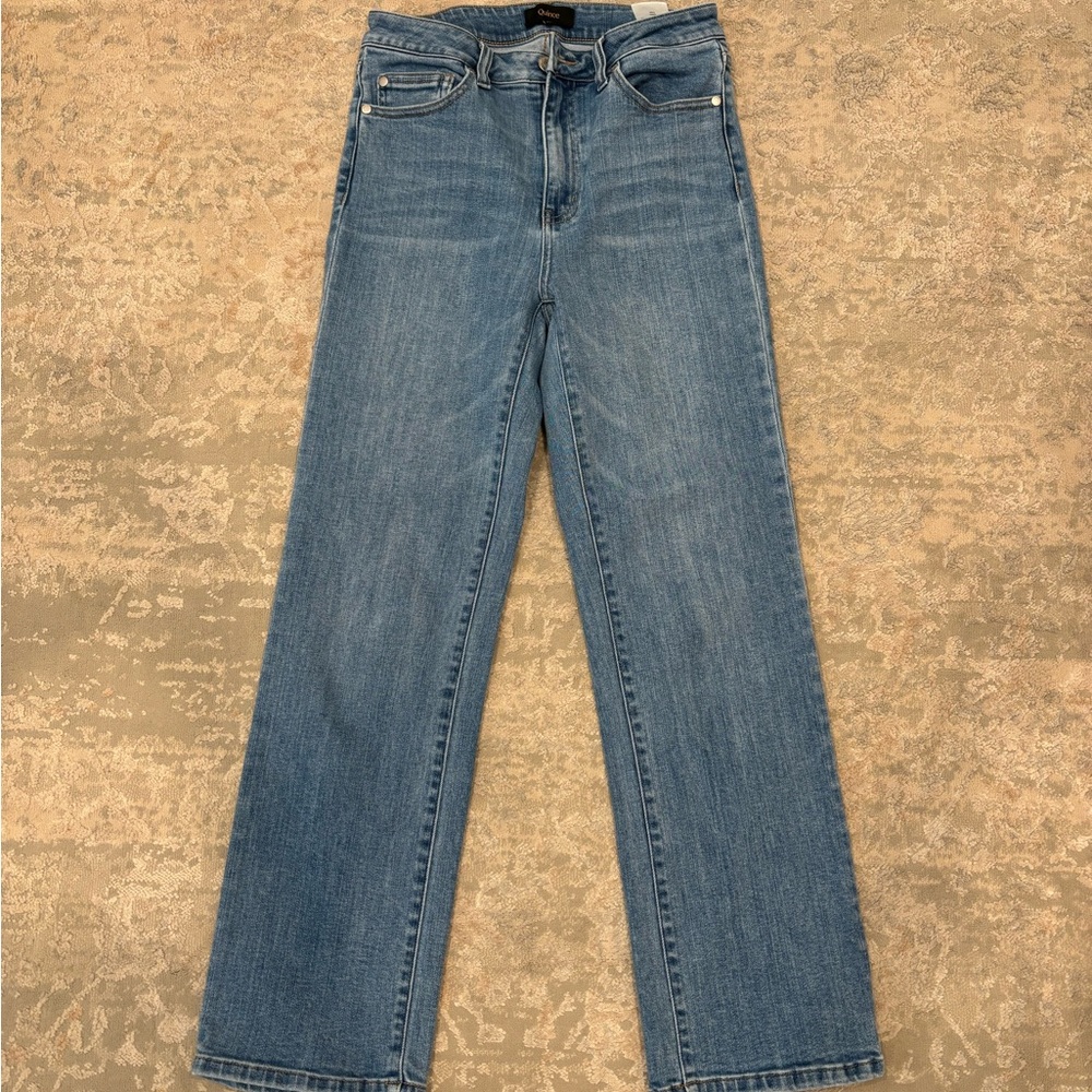 Quince Straight-Leg Jeans in Medium Blue Wash
